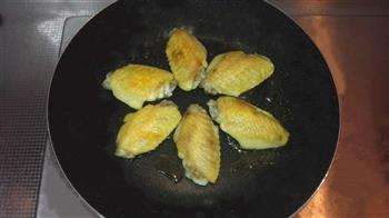 海鲜酱油鸡翅的做法步骤5