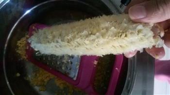 玉米粥的做法步骤3
