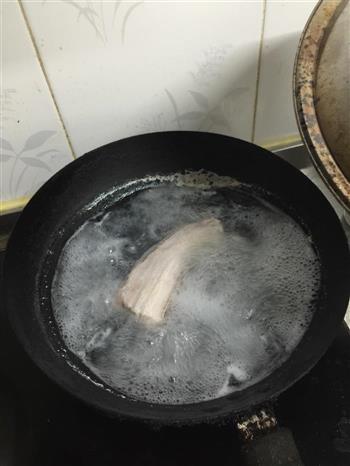 家常回锅肉的做法步骤1