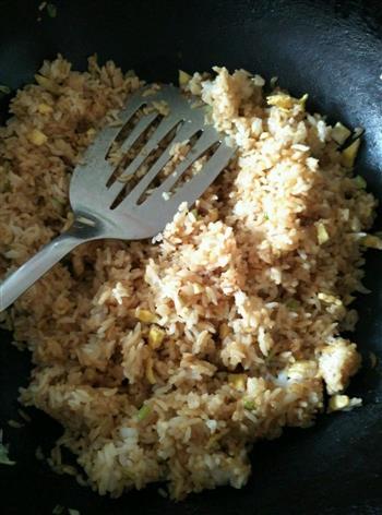 剩米饭做紫菜卷的做法步骤2