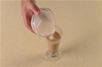 手心里的温暖-珍珠奶茶的做法步骤13