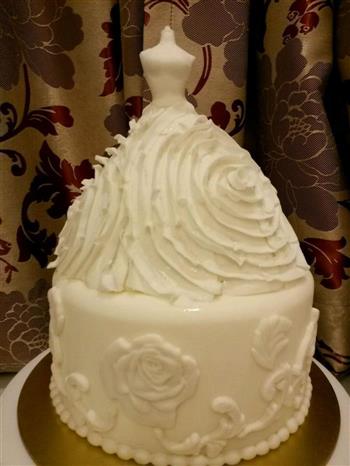 婚礼蛋糕-欧式婚纱的做法步骤16