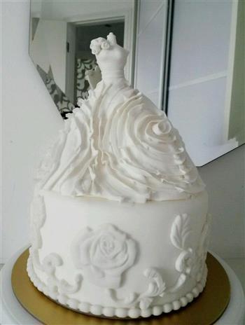 婚礼蛋糕-欧式婚纱的做法步骤17