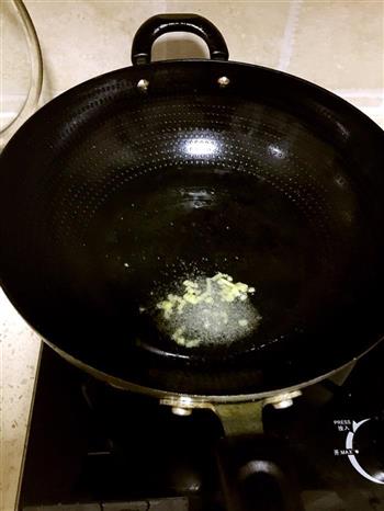 红烧排骨配青菜排骨汤的做法步骤2