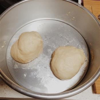 简单椰蓉面包的做法步骤1