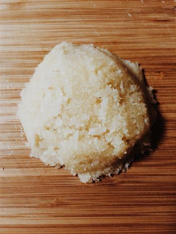 简单椰蓉面包的做法步骤2