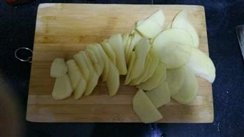千岛酱焗土豆的做法图解1