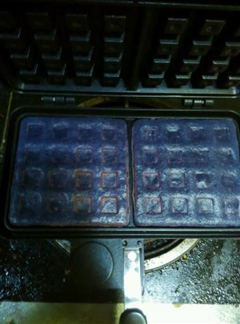 健康蛋奶紫薯紫甘蓝蛋奶松饼的做法图解11