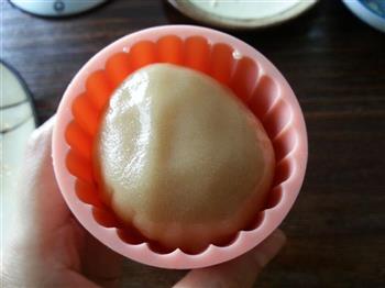 蛋黄莲蓉月饼的做法步骤8