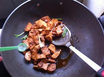 豆腐烧肉的做法图解9
