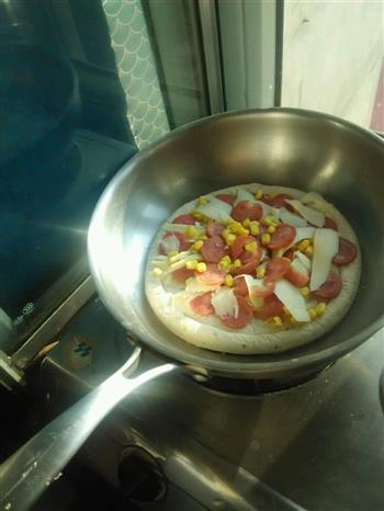 火腿玉米披萨的做法步骤1