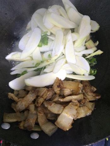 茭白回锅肉的做法步骤5
