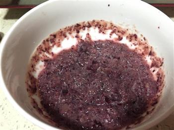 初秋最爱的葡萄果酱（葡萄皮和籽的美味再利用）的做法步骤5