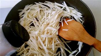 茭白香菇炒肉丝的做法步骤8