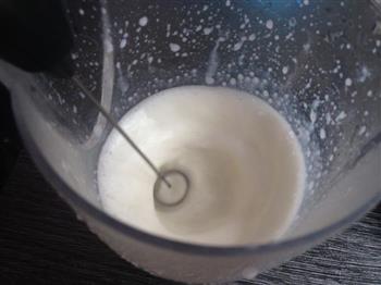 花式咖啡牛奶的做法步骤3