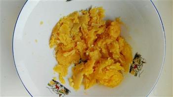电饼铛-早餐红薯鸡蛋剩米饭饼的做法步骤2