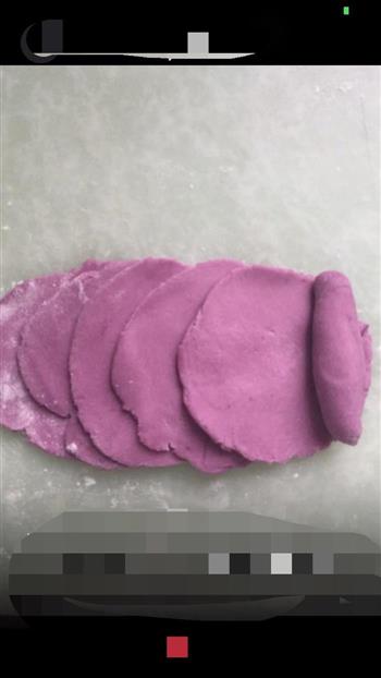 紫薯玫瑰花馒头的做法步骤2