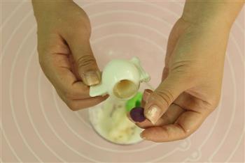 3D立体玉兔冰皮月饼的做法图解10