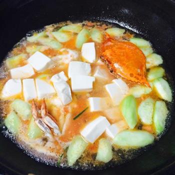 梭子蟹番茄豆腐汤的做法步骤6