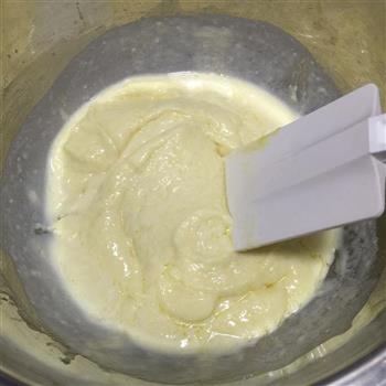 奶油蛋糕卷 棉花蛋糕卷的做法步骤5