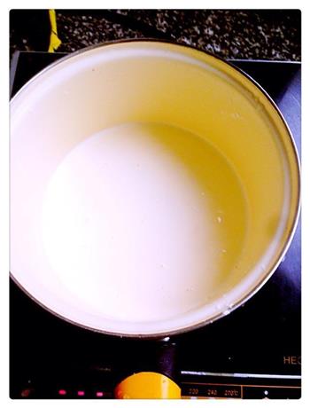 椰蓉牛奶小方块的做法步骤4