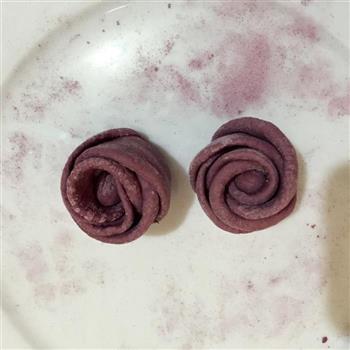 紫薯玫瑰花卷的做法图解12