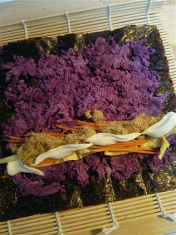 紫薯寿司的做法图解2