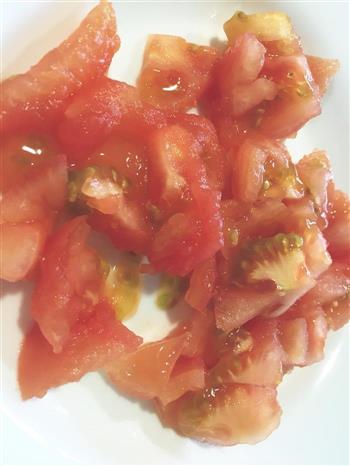 灰灰的素食番茄洋葱意面的做法图解1