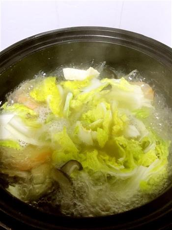 一锅鲜 豆腐海鲜汤的做法步骤6