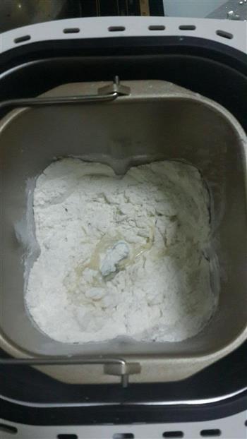 拉丝超软牛奶面包的做法步骤2