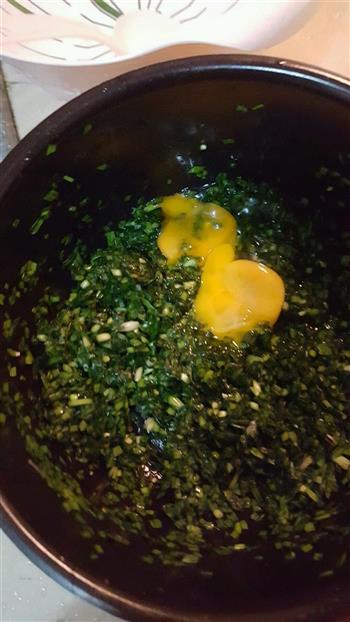 水煮韭菜鸡蛋饺子的做法图解5