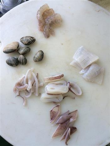 海鲜烩饭的做法图解3