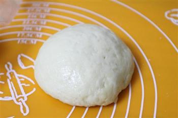 中秋佳节不可缺少的苏式月饼的做法步骤1