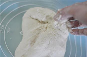 奶香土司-—第一次手揉出膜的做法步骤3