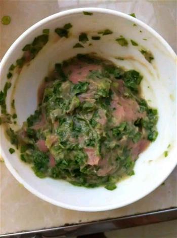 宝宝辅食白菜猪肉丸子汤的做法步骤3