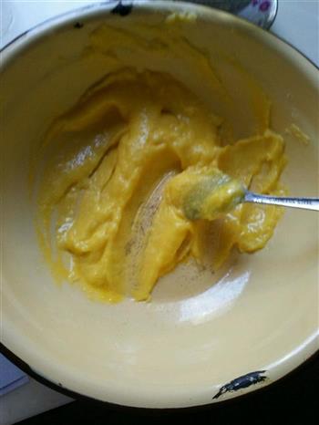 冰皮奶黄馅月饼的做法步骤1
