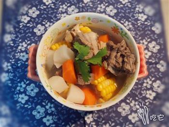 玉米山药羊肉汤的做法图解4