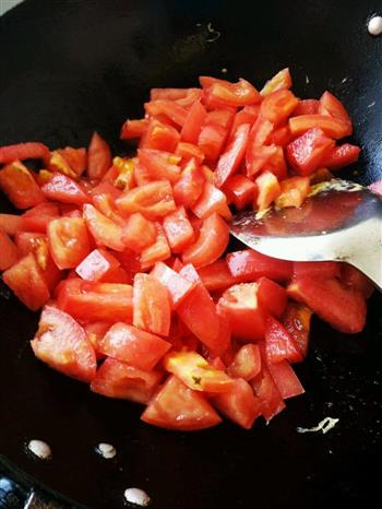 番茄鸡蛋炒面的做法步骤5