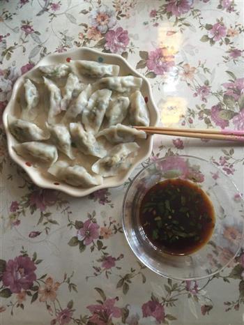 宝宝虾肉三鲜水饺的做法步骤9