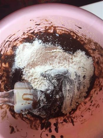 熔岩巧克力蛋糕的做法图解6