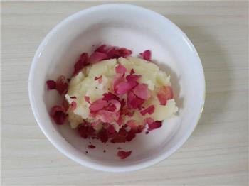 蜂蜜玫瑰土豆泥的做法步骤3