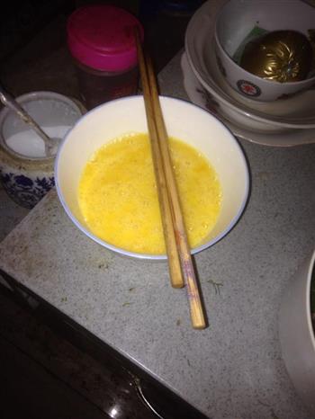 茴香三鲜饺子的做法步骤2