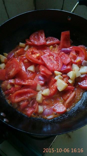 番茄牛尾汤的做法图解2