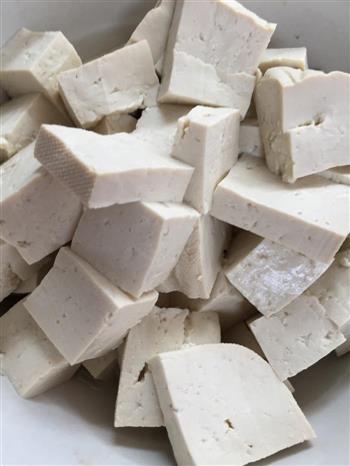 大白菜炖豆腐的做法图解2