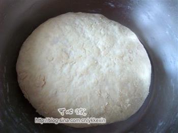 炼奶蜂蜜小面包的做法步骤1