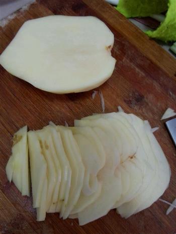 简单双椒土豆丝的做法步骤2