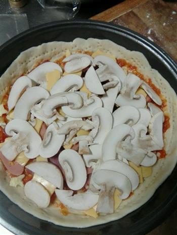 自制极简披萨的做法步骤12