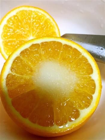 盐蒸橙子-止咳化痰的做法步骤4