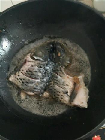 麻辣烤鱼的做法步骤3