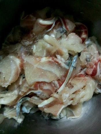 鱼片泡菜汤的做法步骤2
